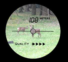 Mesureur de distance utilis pour la chasse, pour dterminer de faon rapide et simple la distance de l'objet.