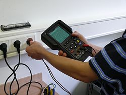 Exemples d'usage de l'oscilloscope portable PCE-OC 1
