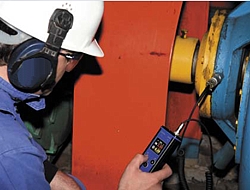 Le testeur de vibrations  PCE-VT 250 vous permet de diagnostiquer l'�tat de ses machines et roulements.