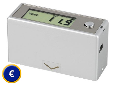 Brillancemètre PCE-GM60 pour contrôler des surfaces laquées ou polies.